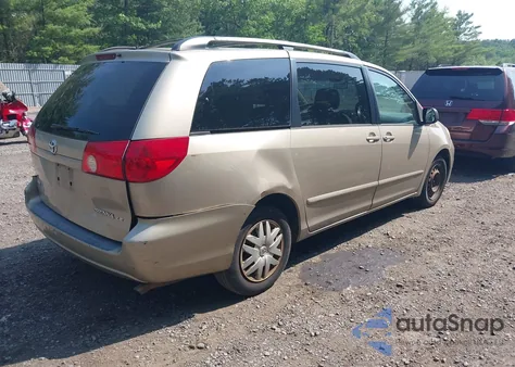 2008 Toyota Sienna Le z USA, uszkodzony, nr VIN 5TDZK23C28S180884